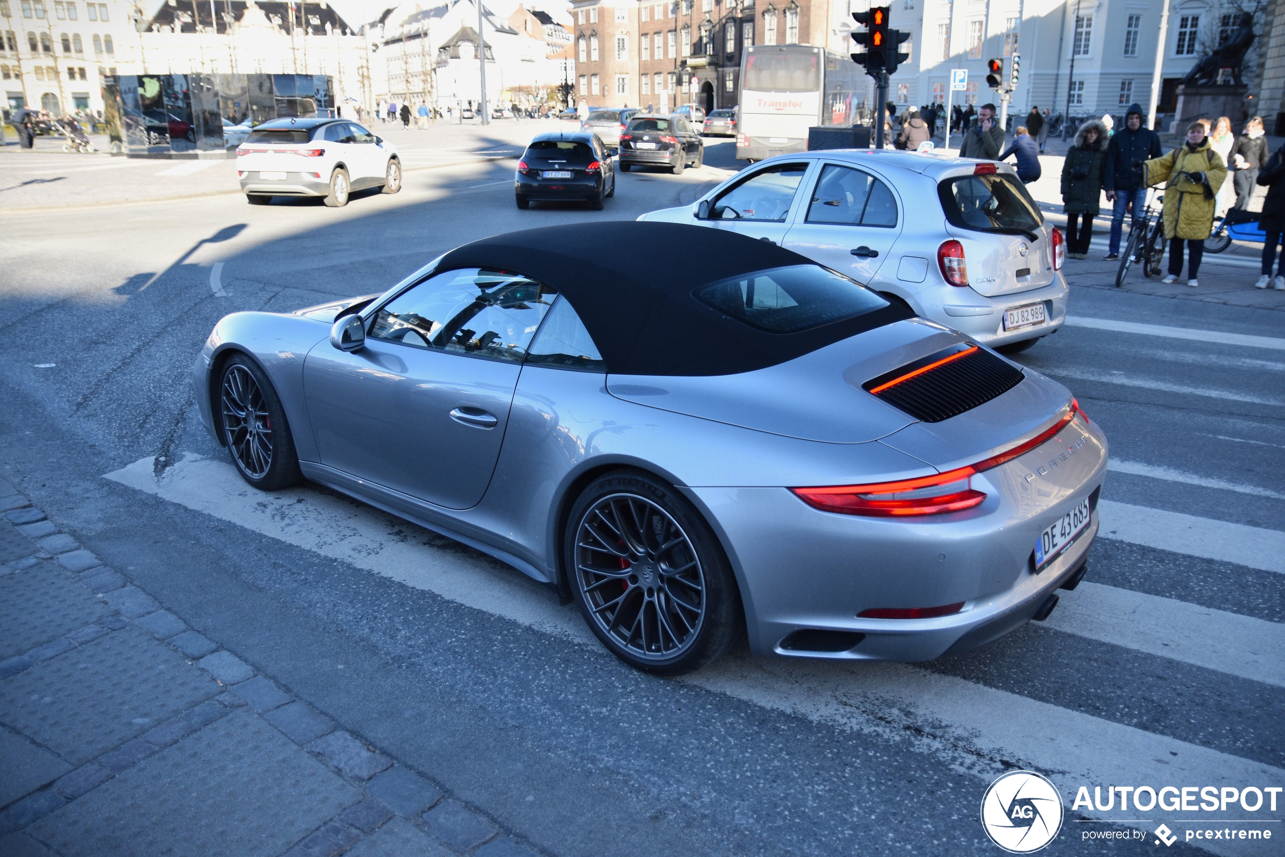 Porsche 991 Carrera 4S Cabriolet MkII