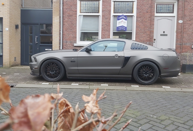 Ford Mustang GT 2013