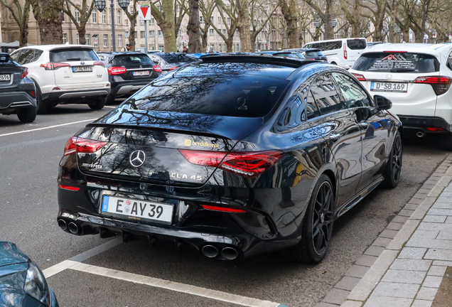 Mercedes-AMG CLA 45 C118