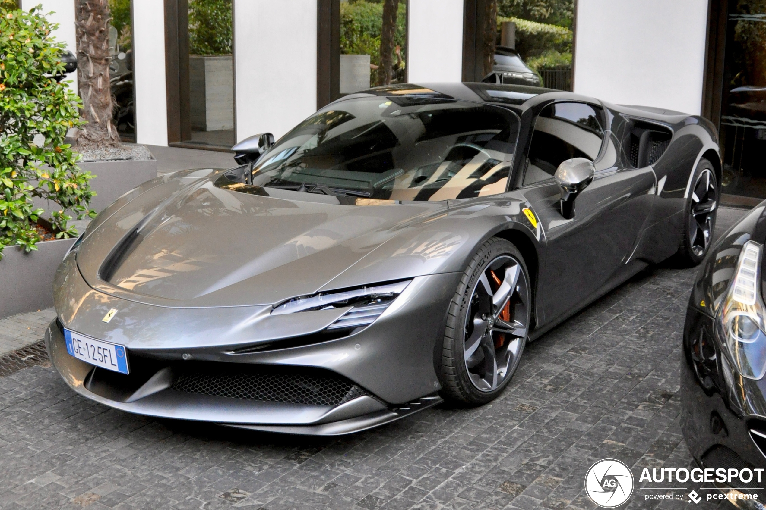 Ferrari SF90 Stradale