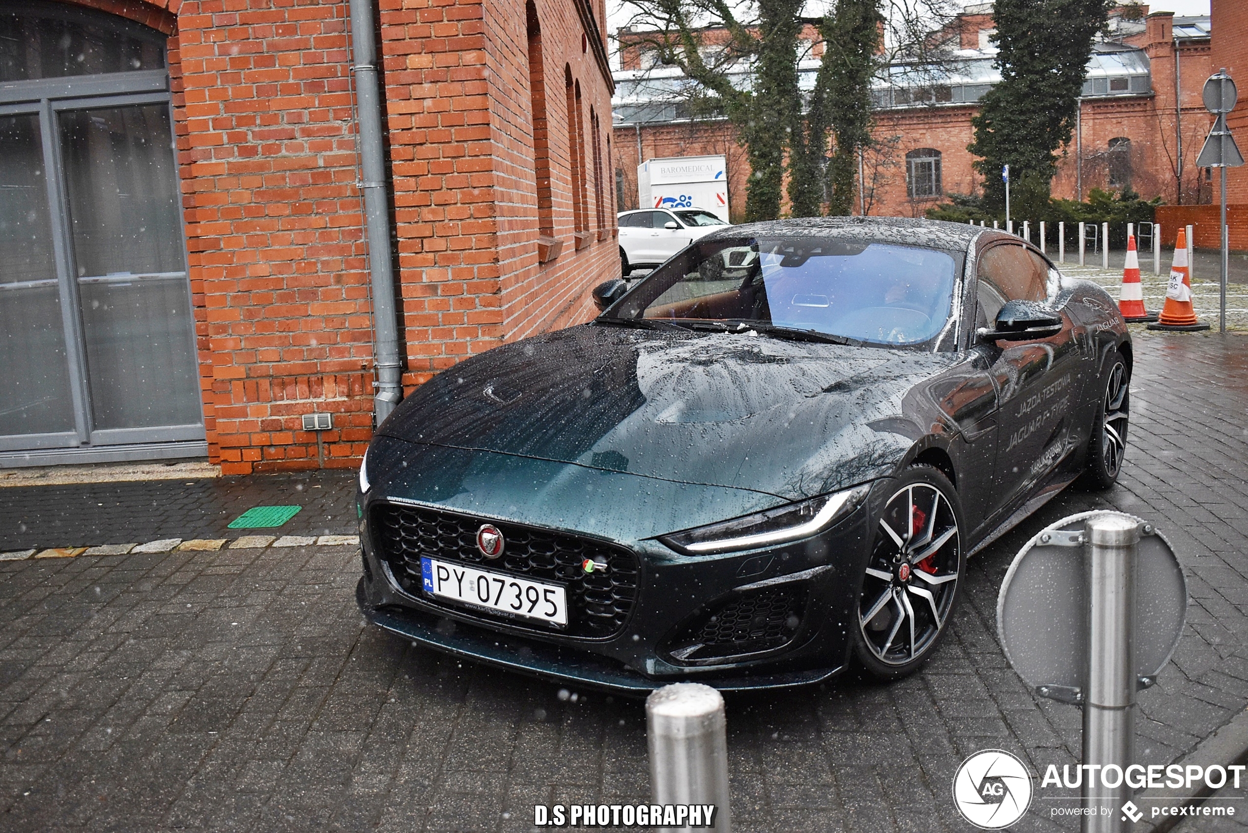 Jaguar F-TYPE R Coupé 2020