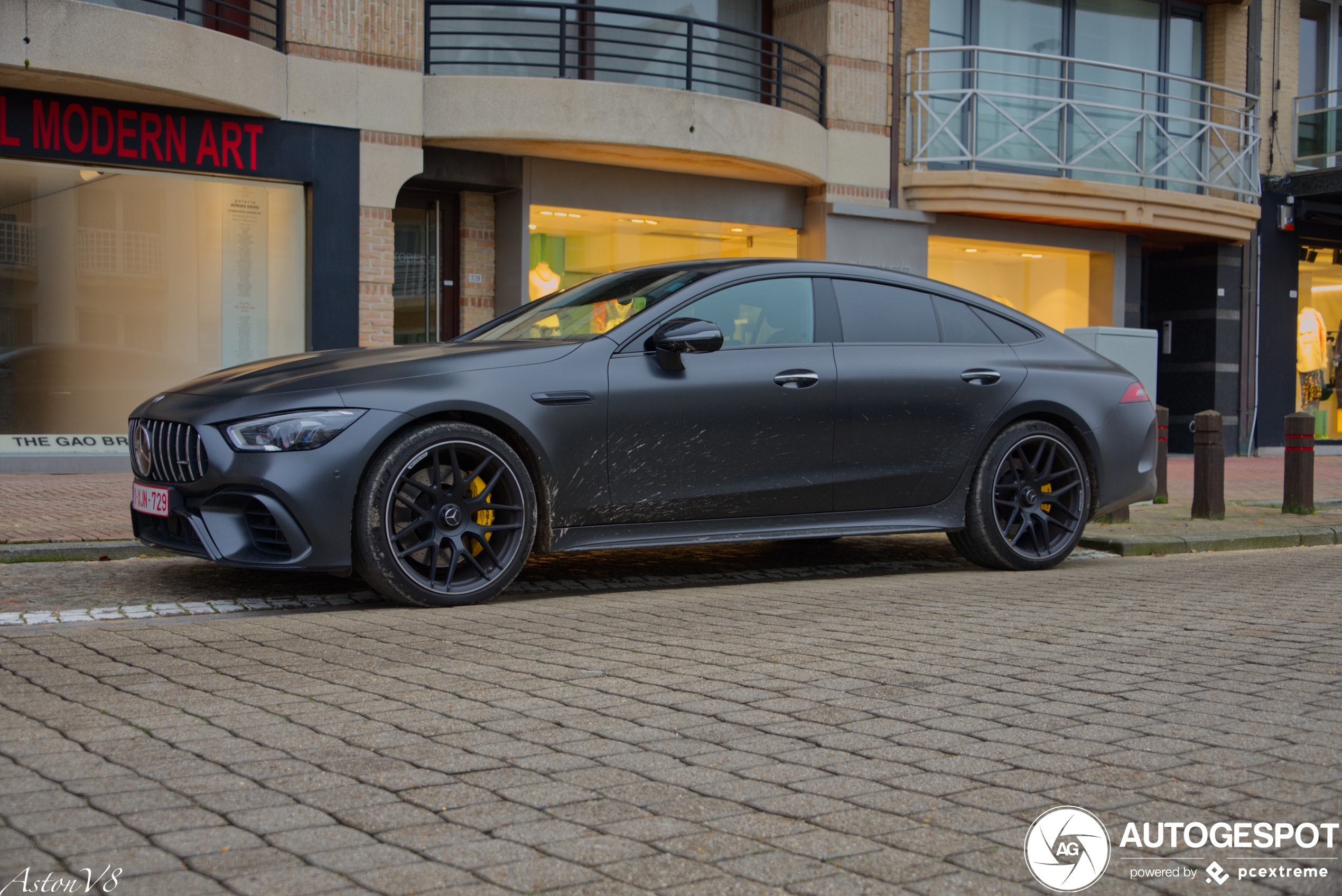 Mercedes-AMG GT 63 S X290