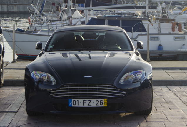 Aston Martin V8 Vantage Roadster