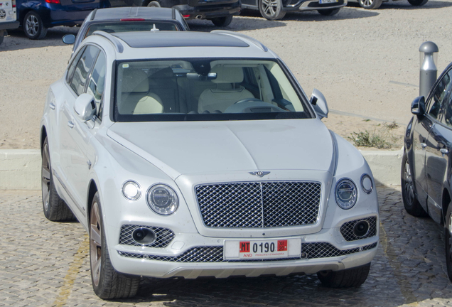 Bentley Bentayga Hybrid