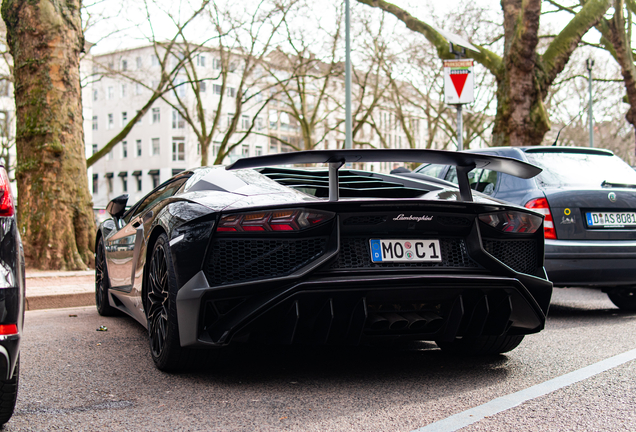 Lamborghini Aventador LP750-4 SuperVeloce