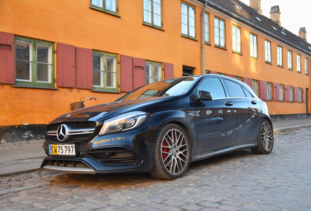 Mercedes-AMG A 45 W176 2015