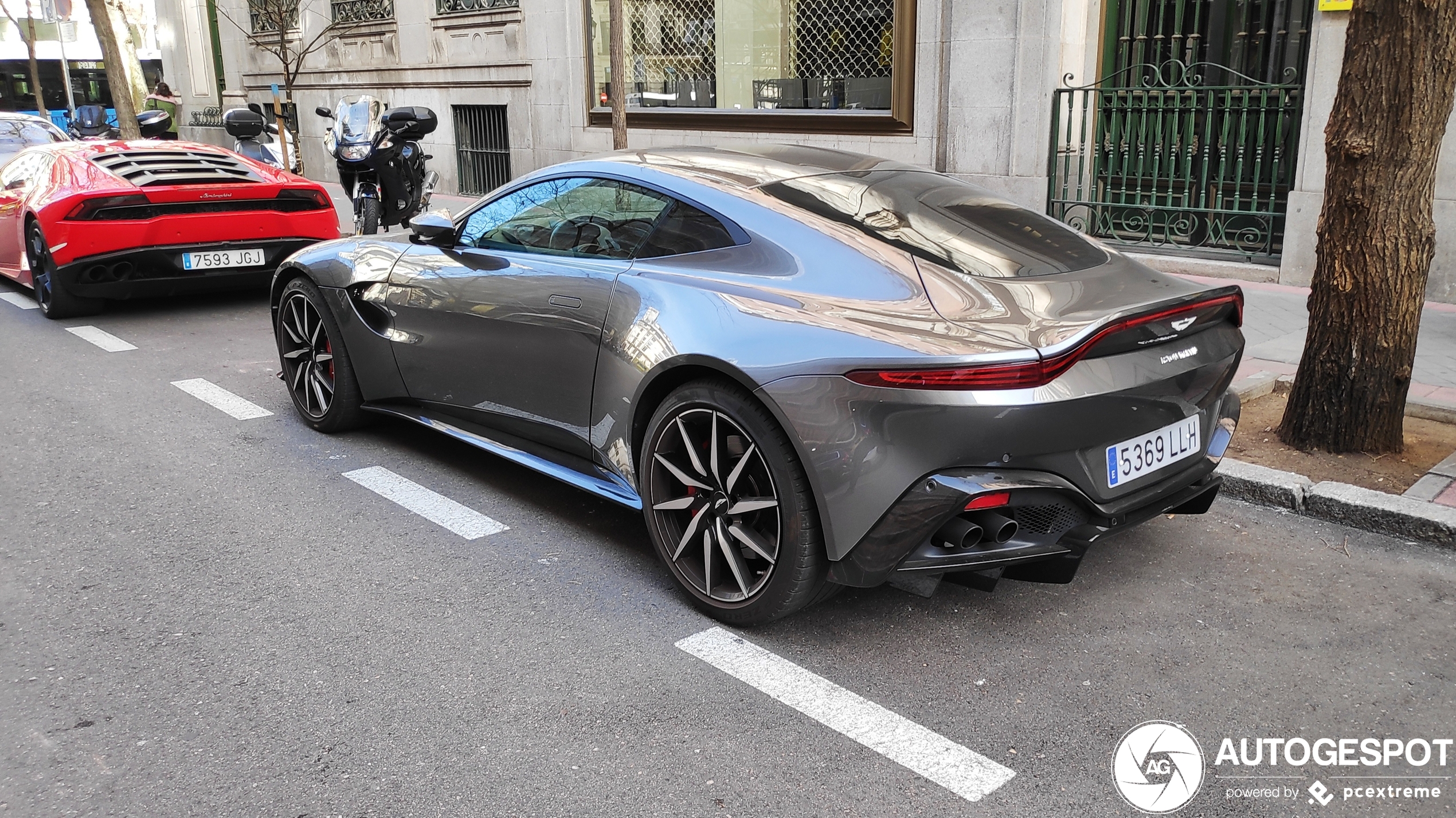 Aston Martin V8 Vantage 2018