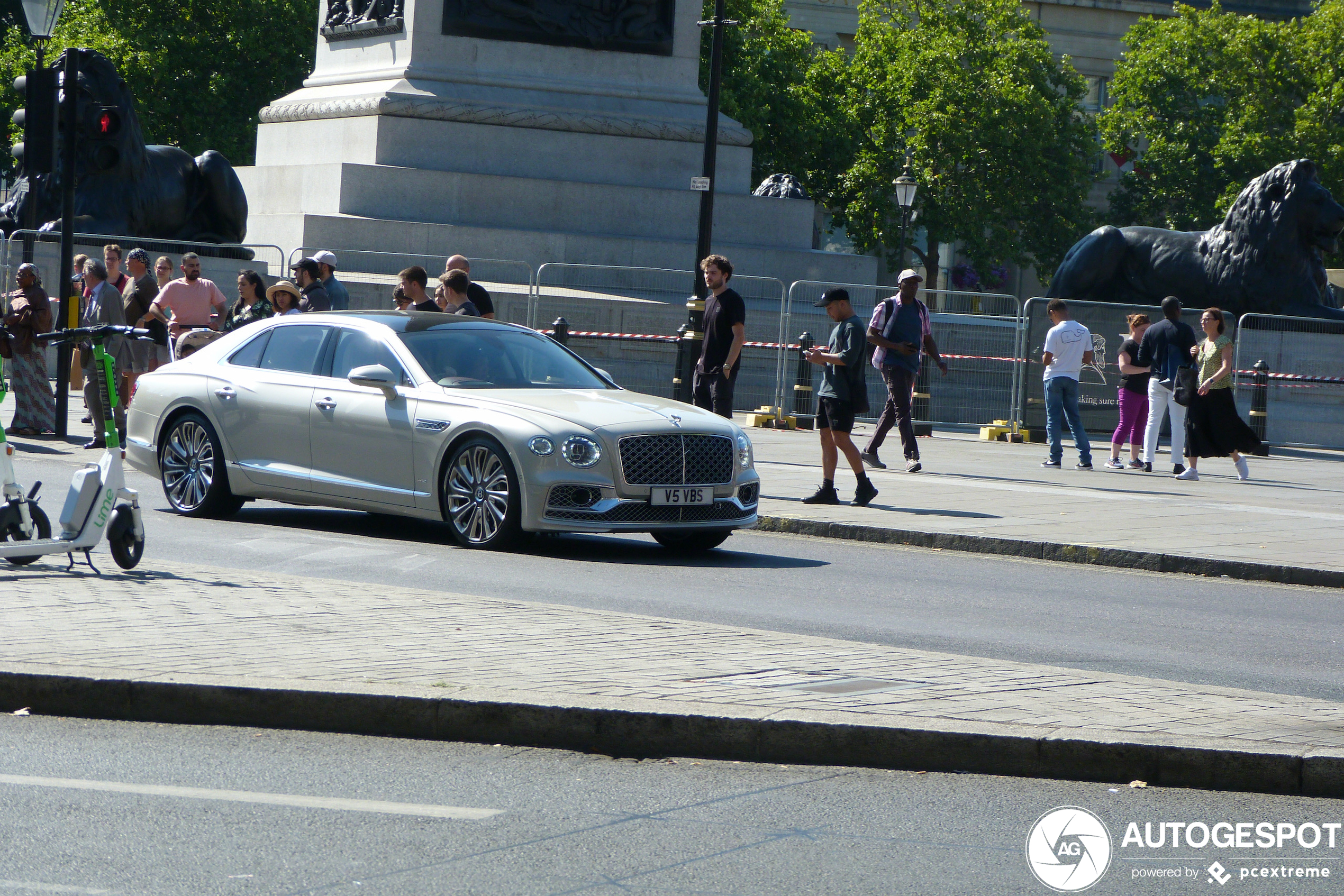 Bentley Flying Spur W12 2022 Mulliner