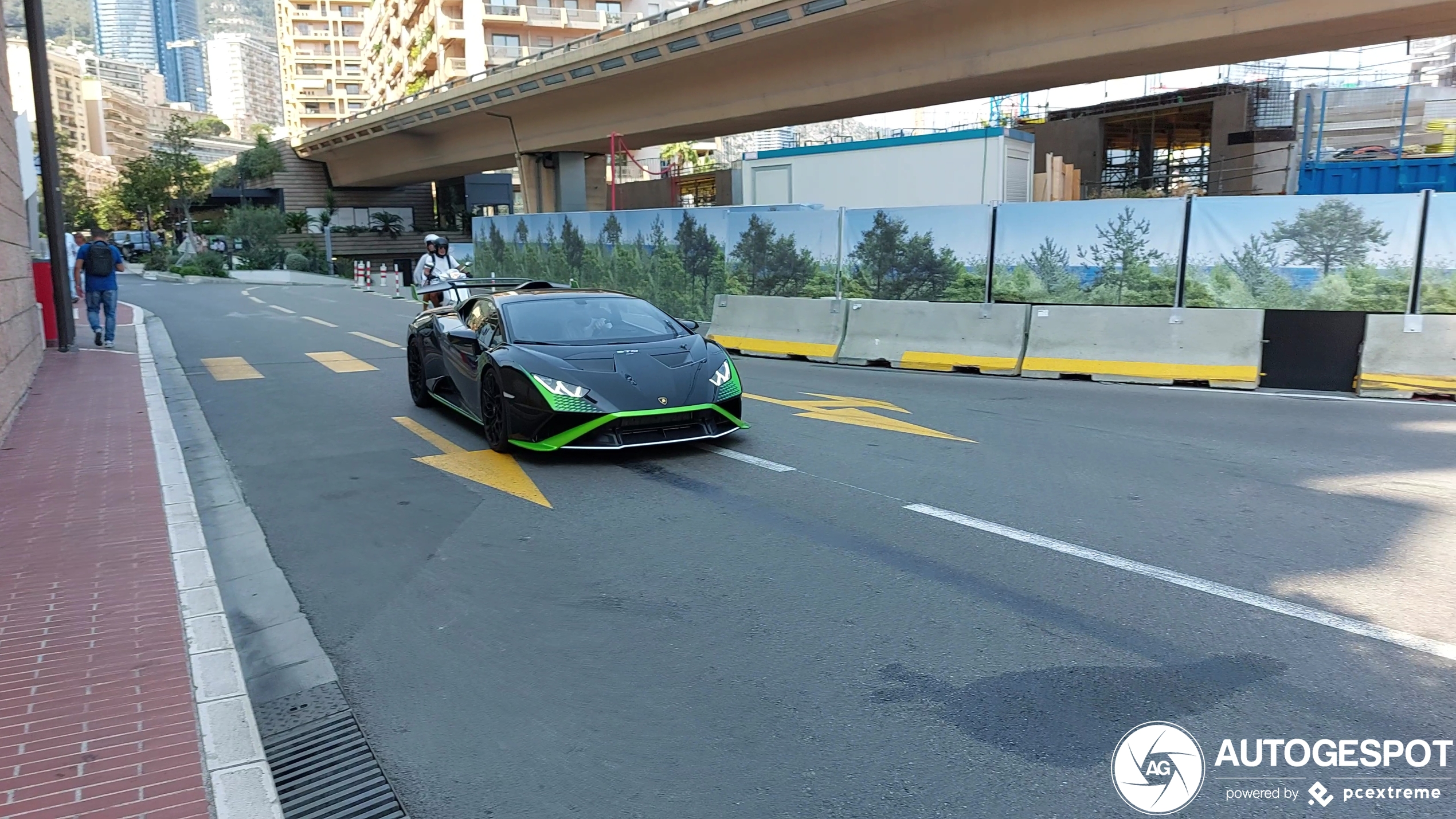 Lamborghini Huracán LP640-2 STO