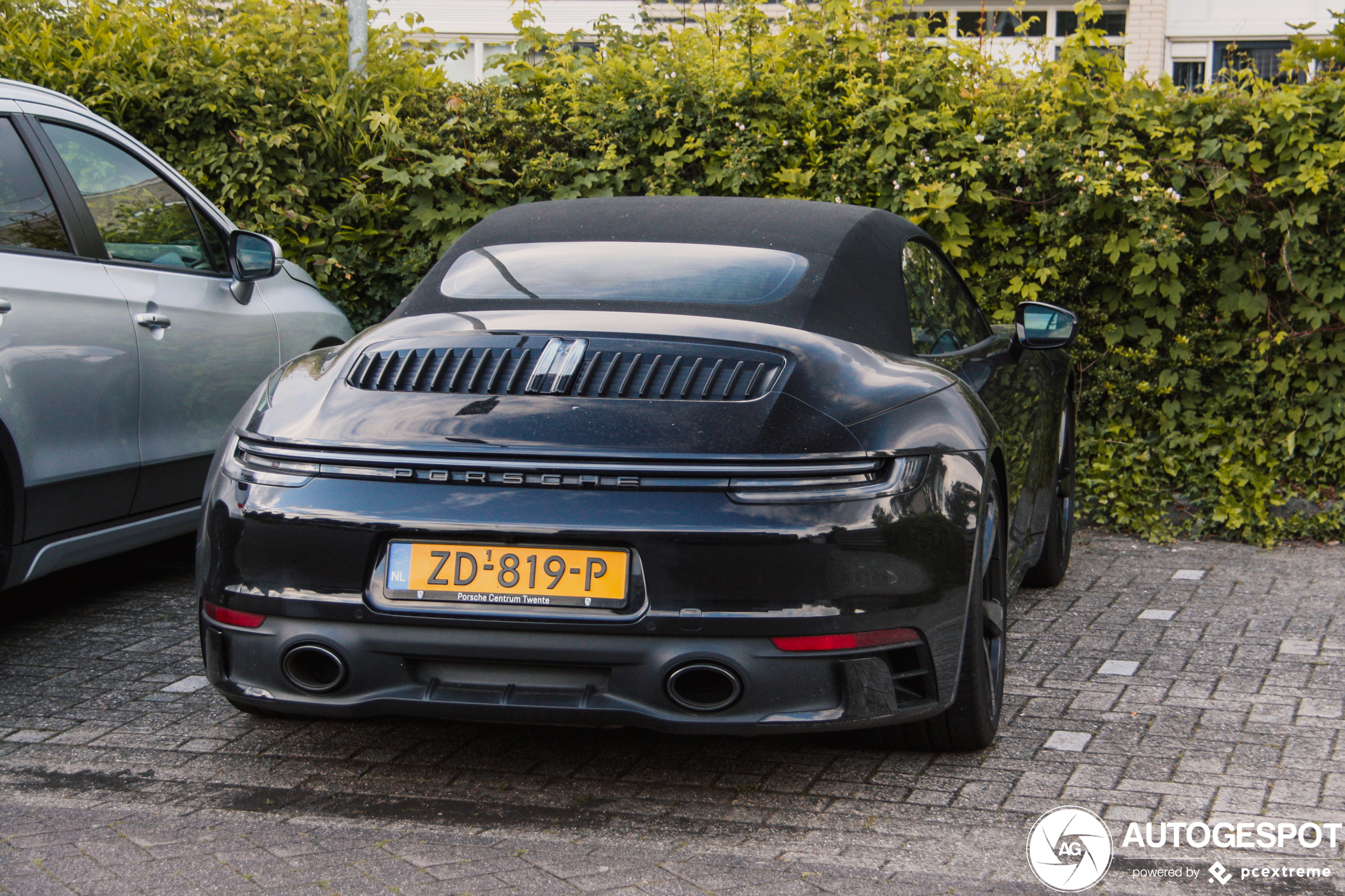 Porsche 992 Carrera 4S Cabriolet