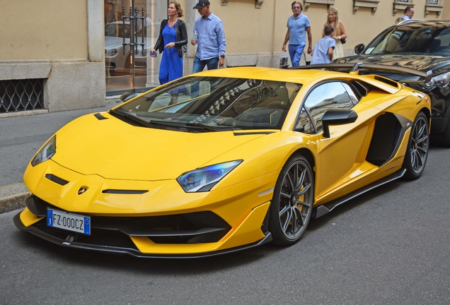 Lamborghini Aventador LP770-4 SVJ