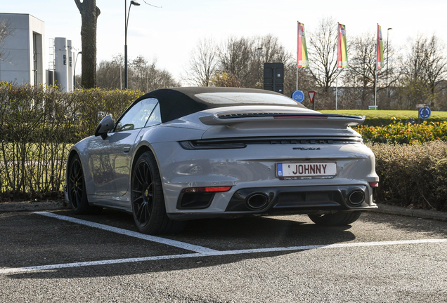 Porsche 992 Turbo S Cabriolet