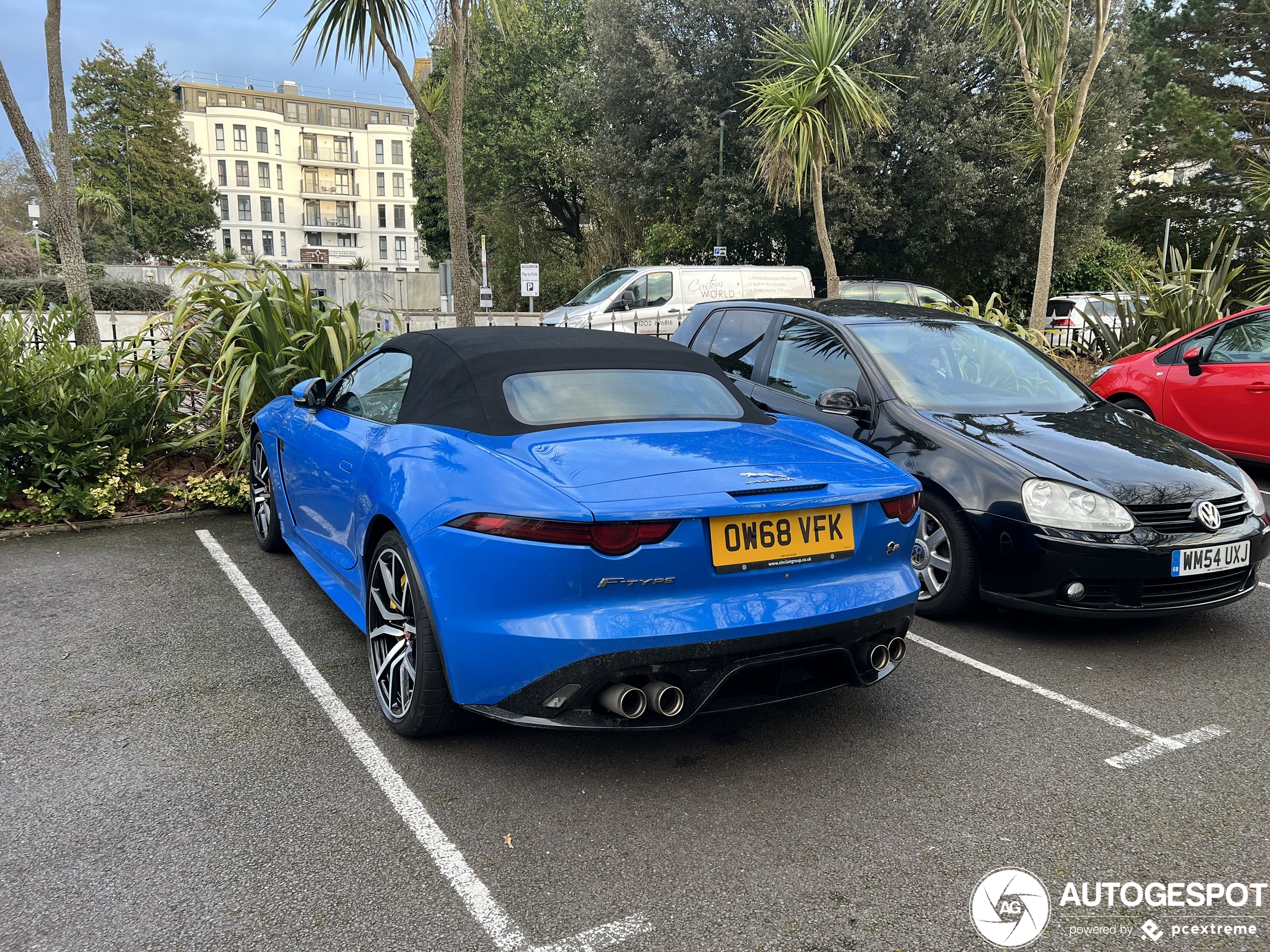 Jaguar F-TYPE SVR Convertible 2017