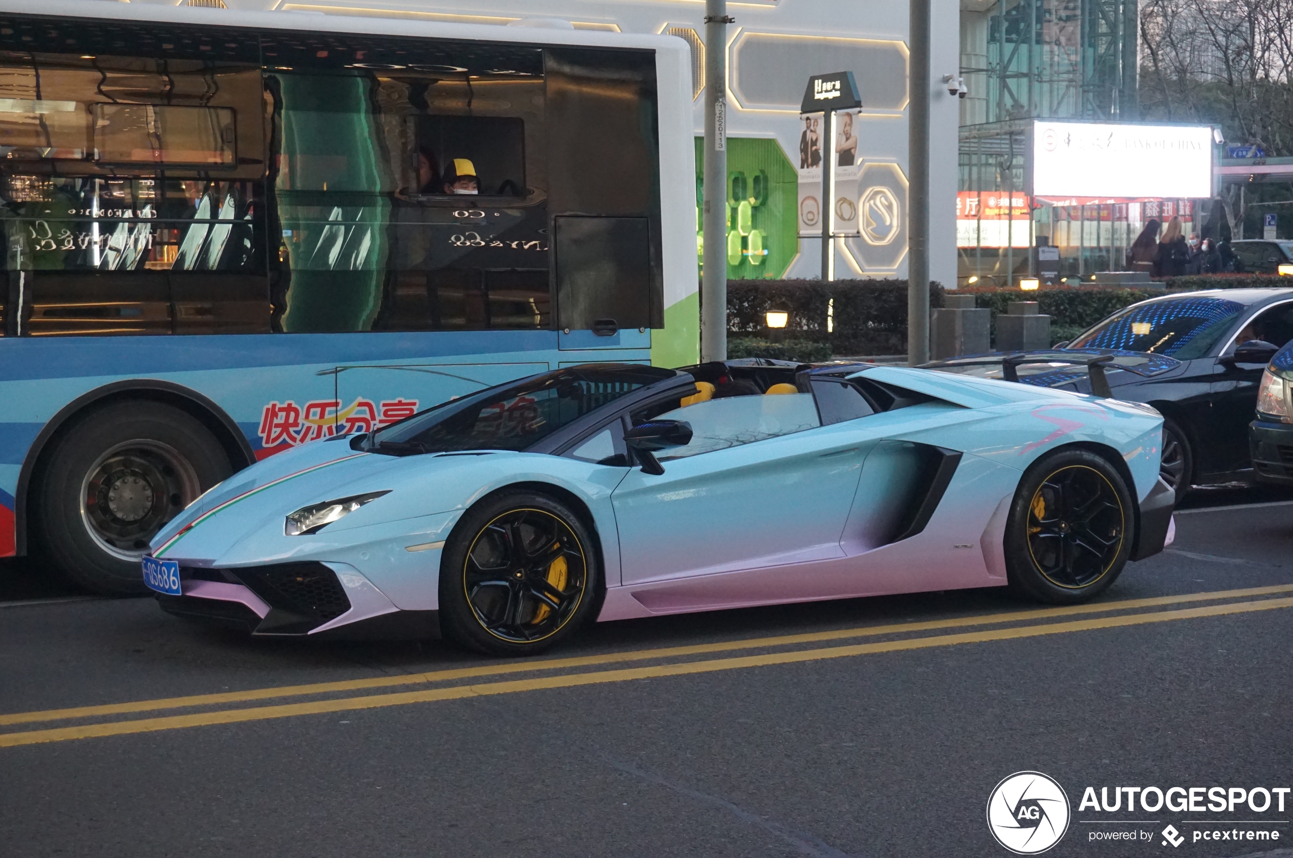 Lamborghini Aventador LP700-4 Roadster