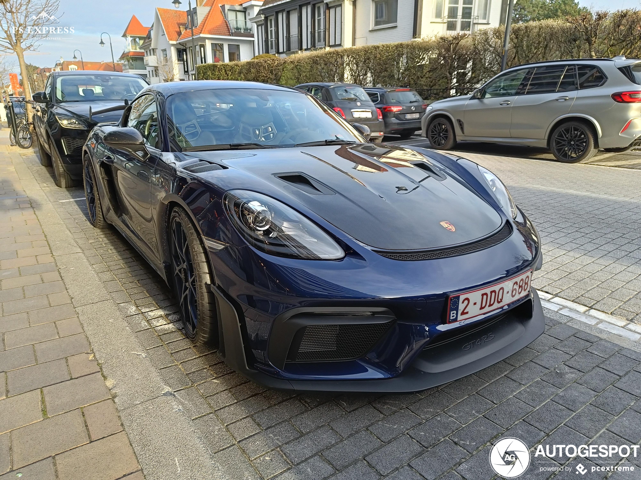 Porsche 718 Cayman GT4 RS Weissach Package