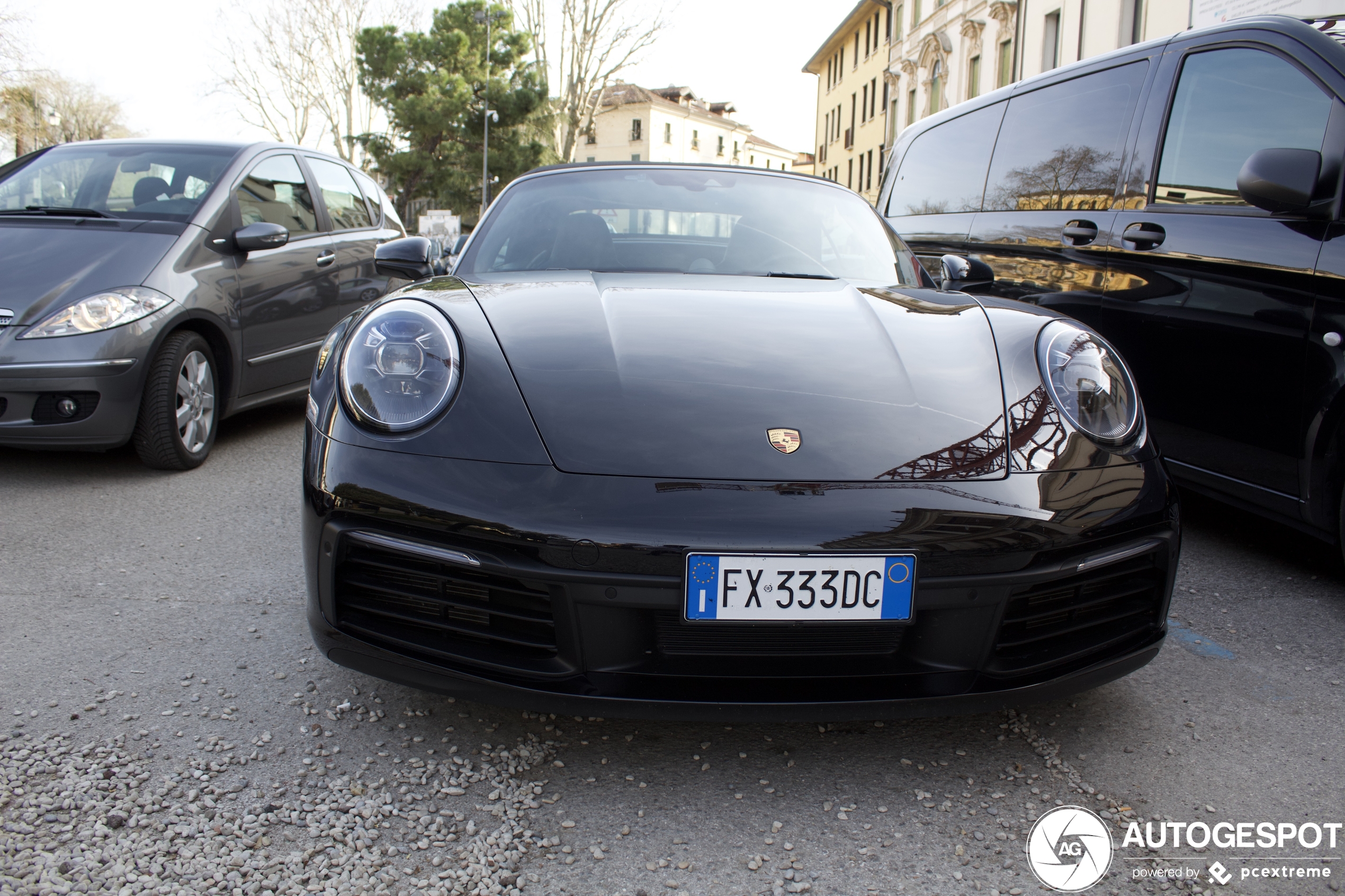 Porsche 992 Carrera 4S Cabriolet