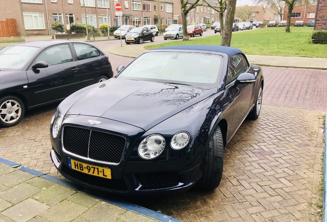 Bentley Continental GTC V8