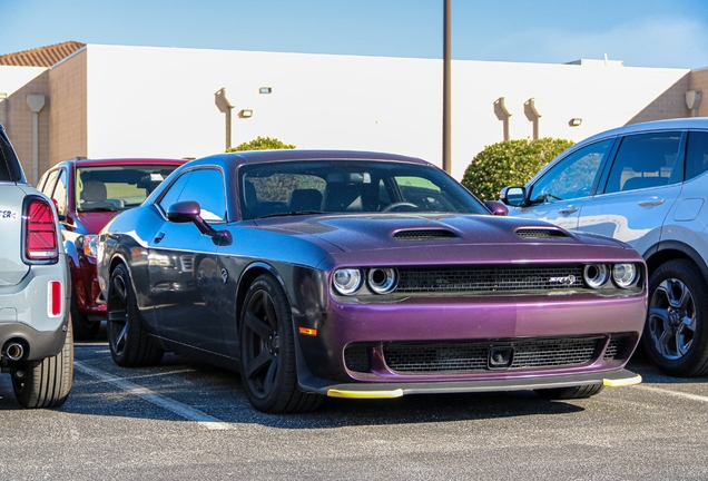 Dodge Challenger SRT Hellcat