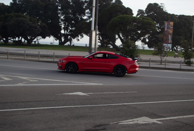 Ford Mustang GT 2015