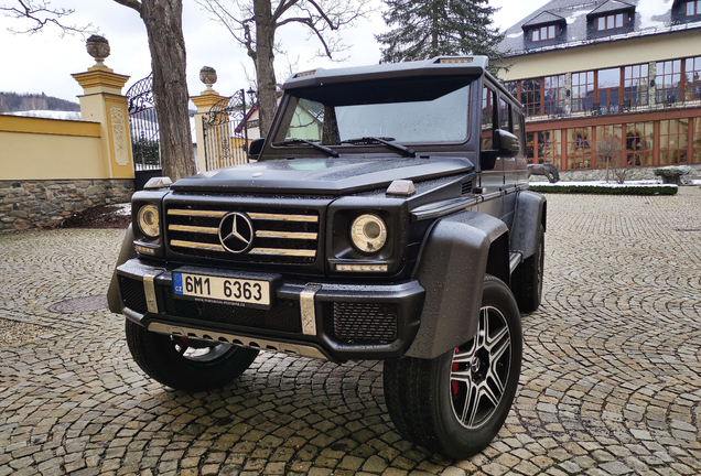 Mercedes-Benz G 500 4X4²