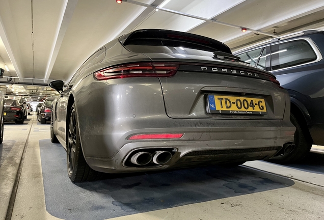 Porsche 971 Panamera Turbo S E-Hybrid Sport Turismo