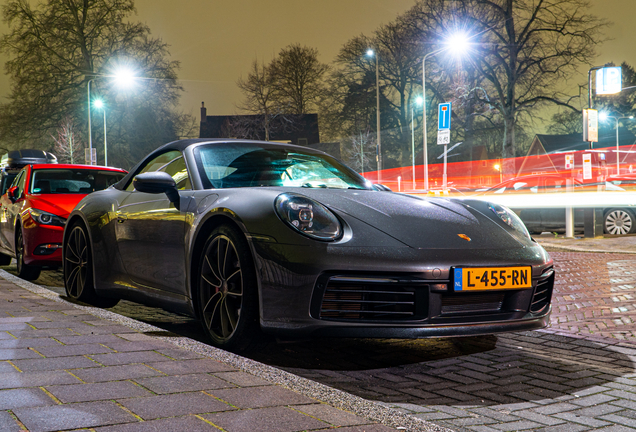 Porsche 992 Carrera 4S Cabriolet