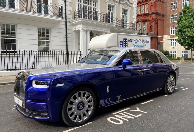 Rolls-Royce Phantom VIII EWB