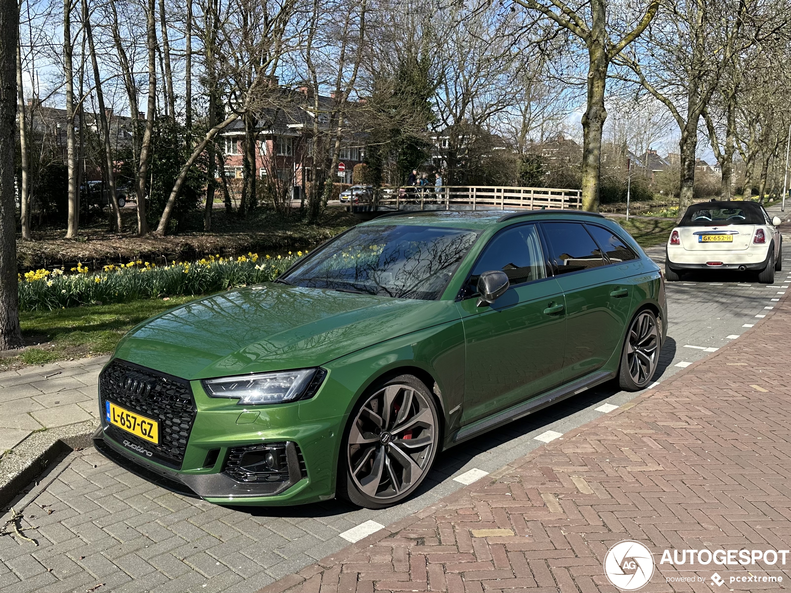 Audi RS4 Avant B9