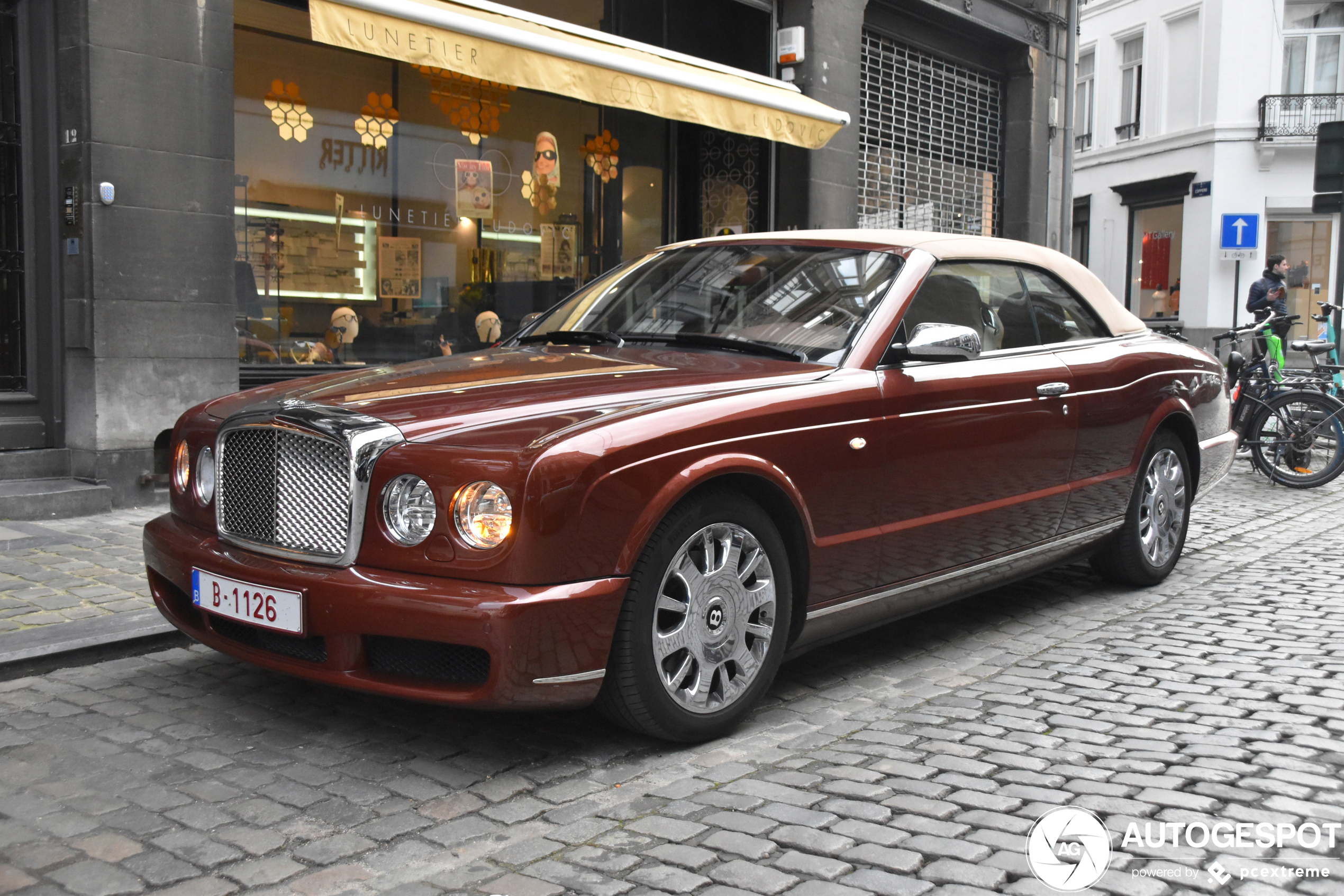 Bentley Azure 2006