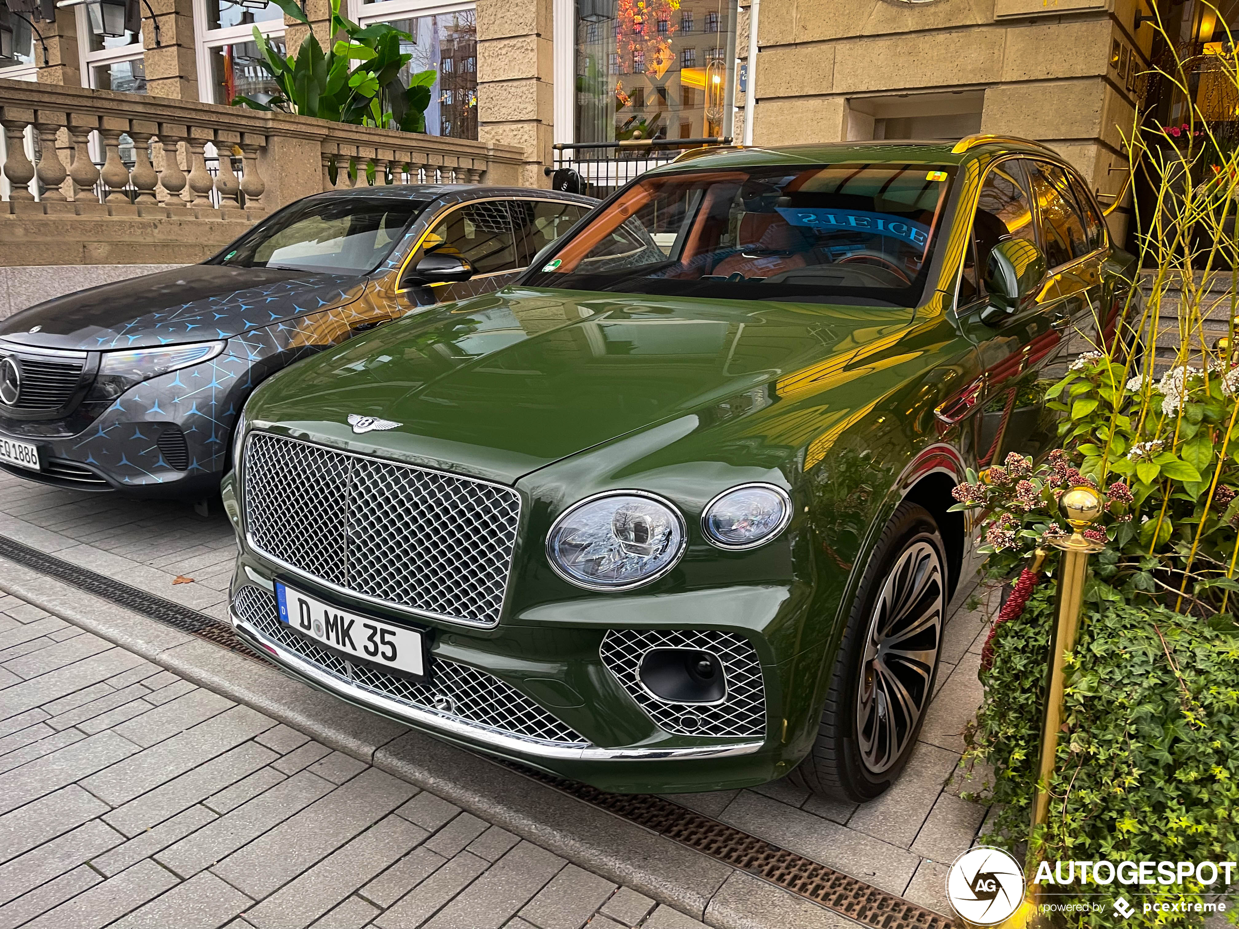 Bentley Bentayga V8 2021