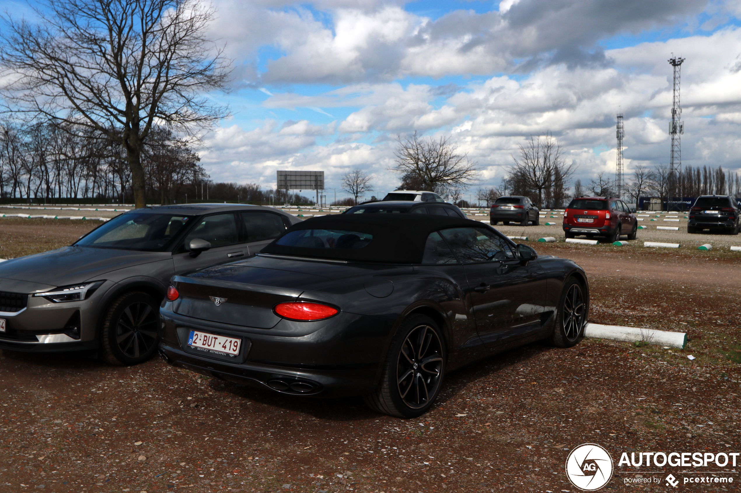 Bentley Continental GTC V8 2020