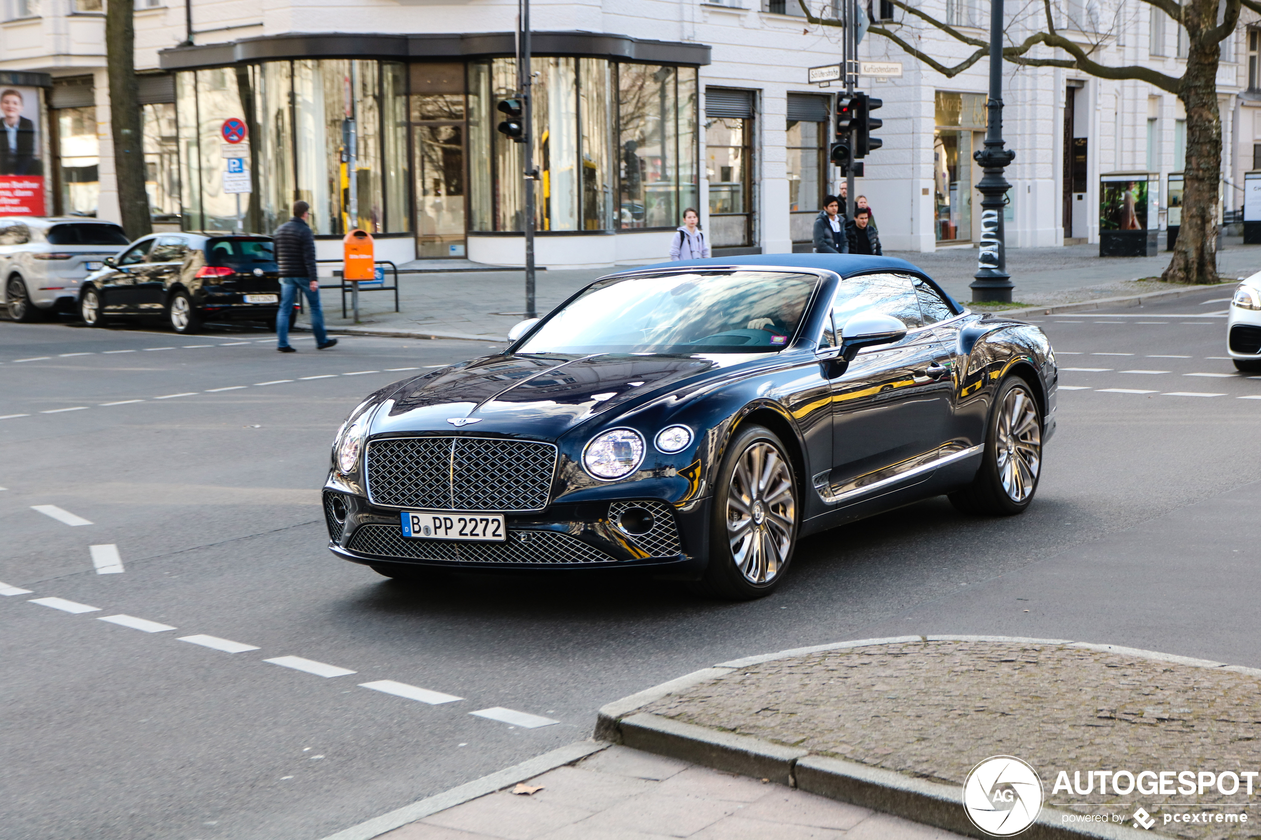 Bentley Continental GTC V8 2020 Mulliner