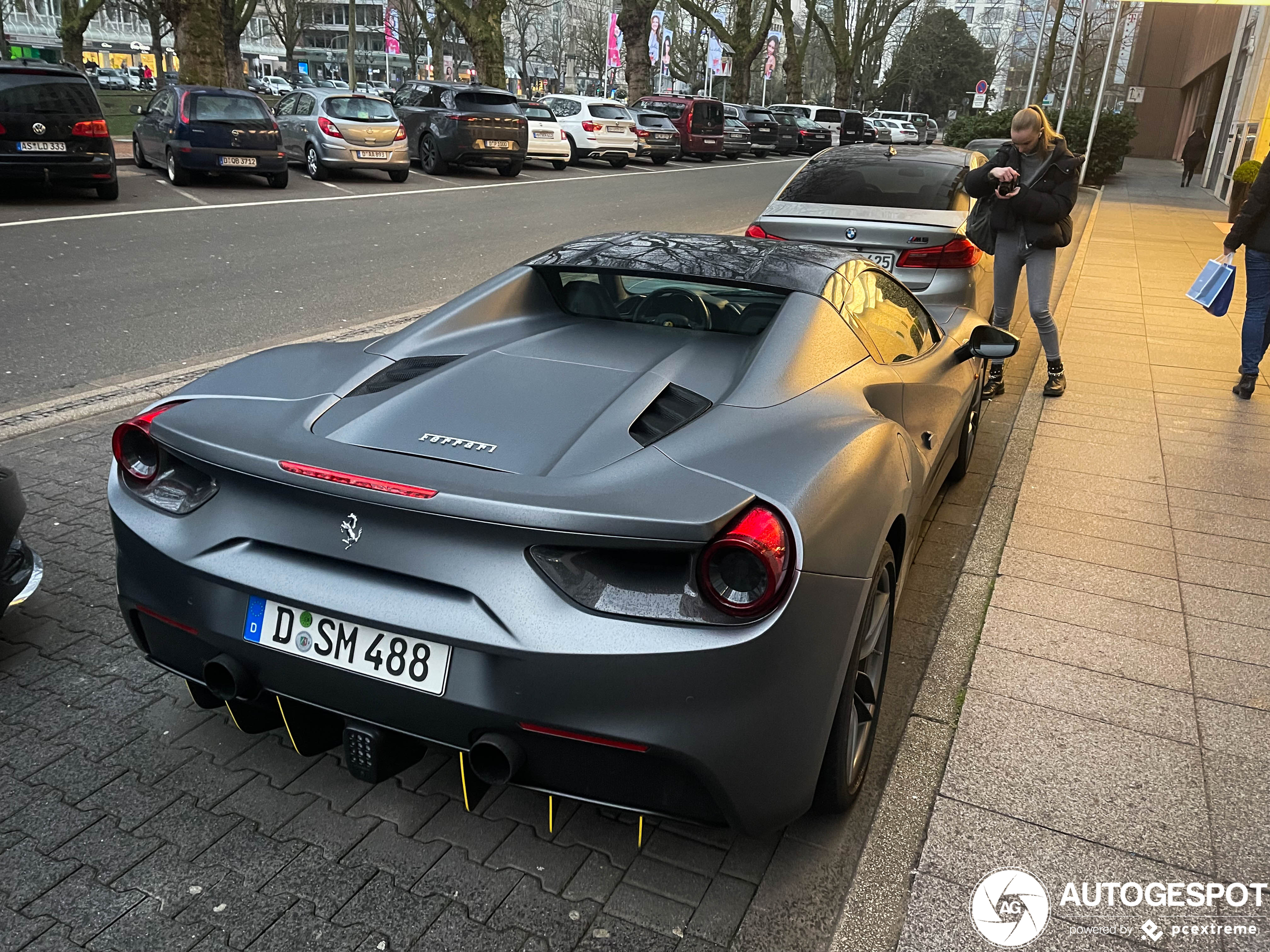 Ferrari 488 Spider