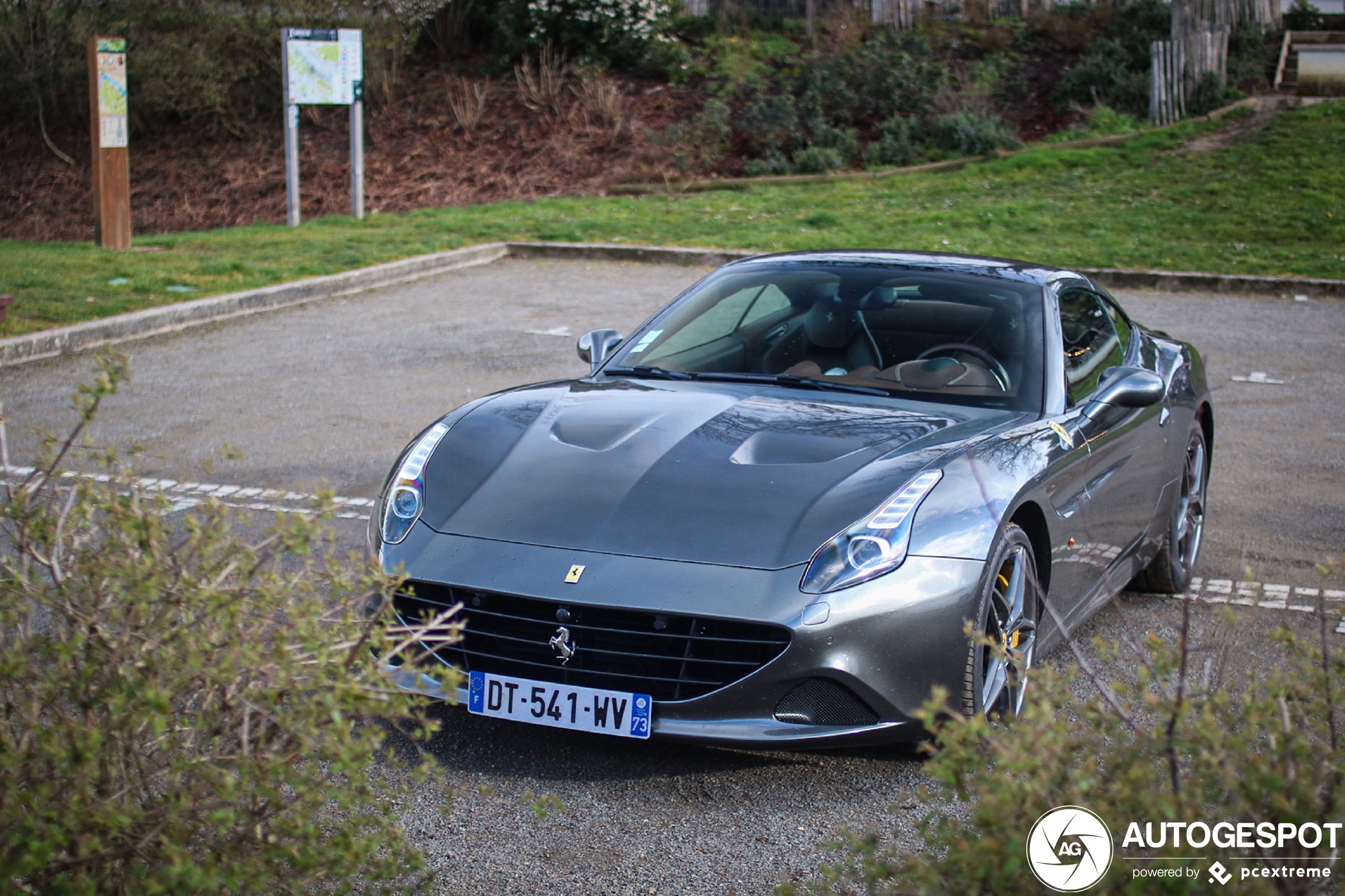 Ferrari California T