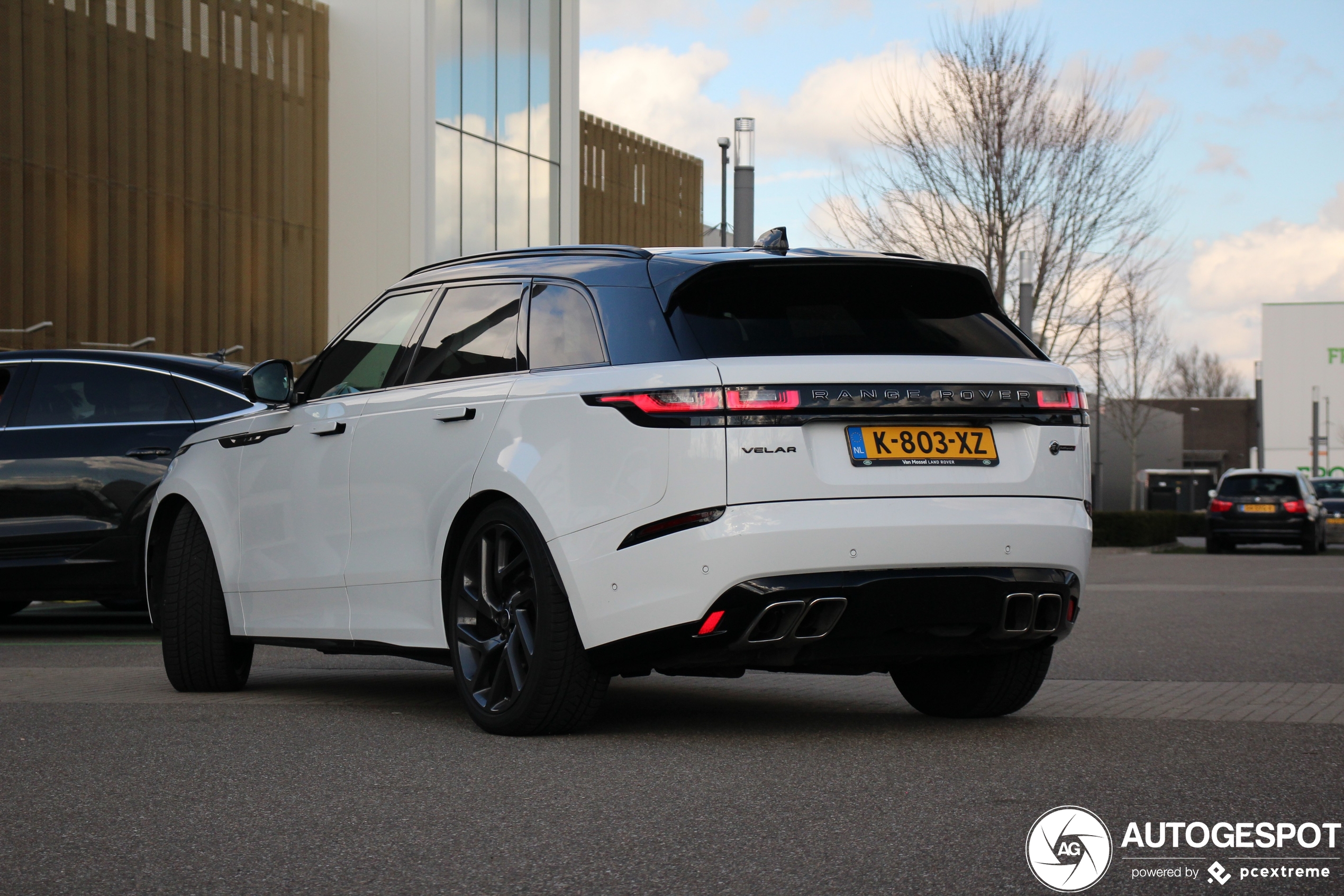 Land Rover Range Rover Velar SVAutobiography