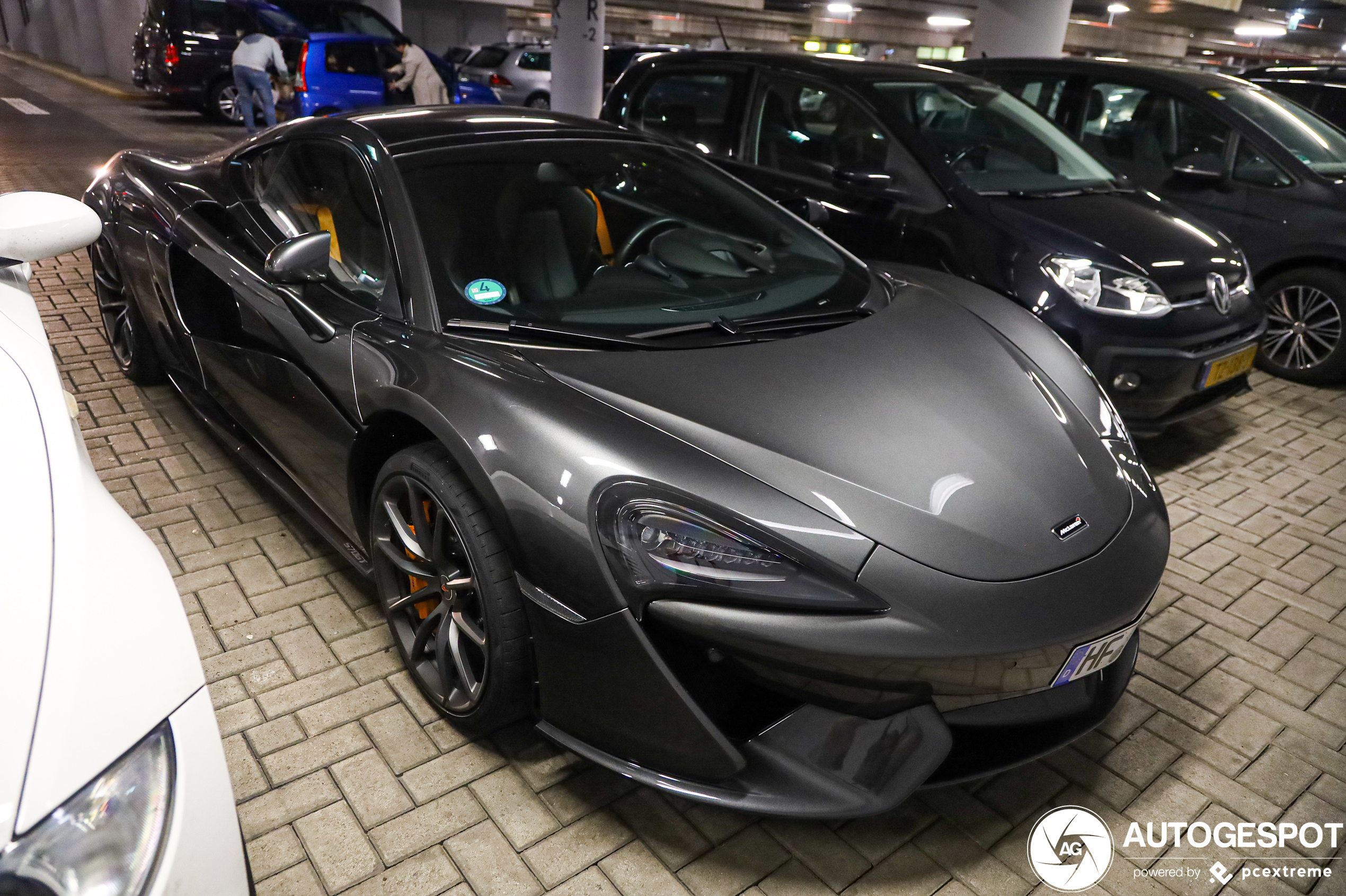 McLaren 570GT