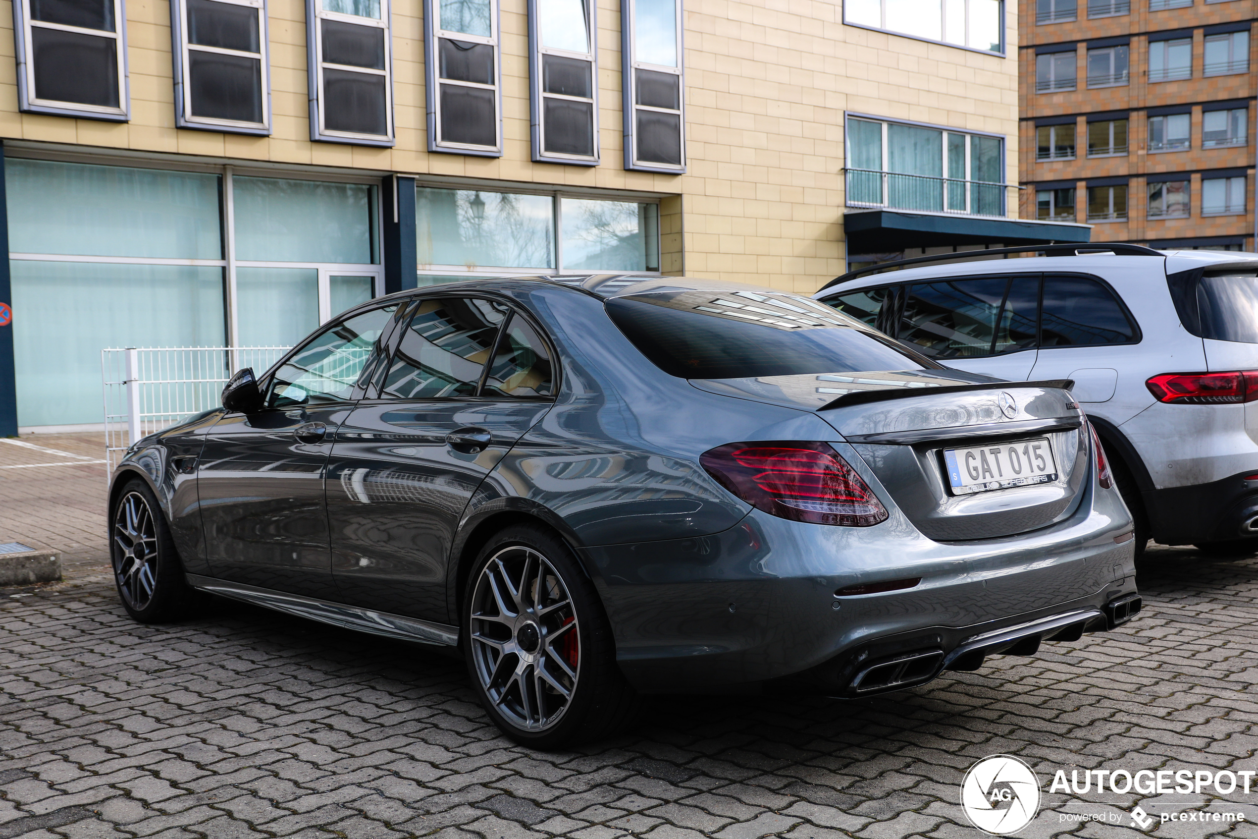 Mercedes-AMG Renntech E 63 S W213