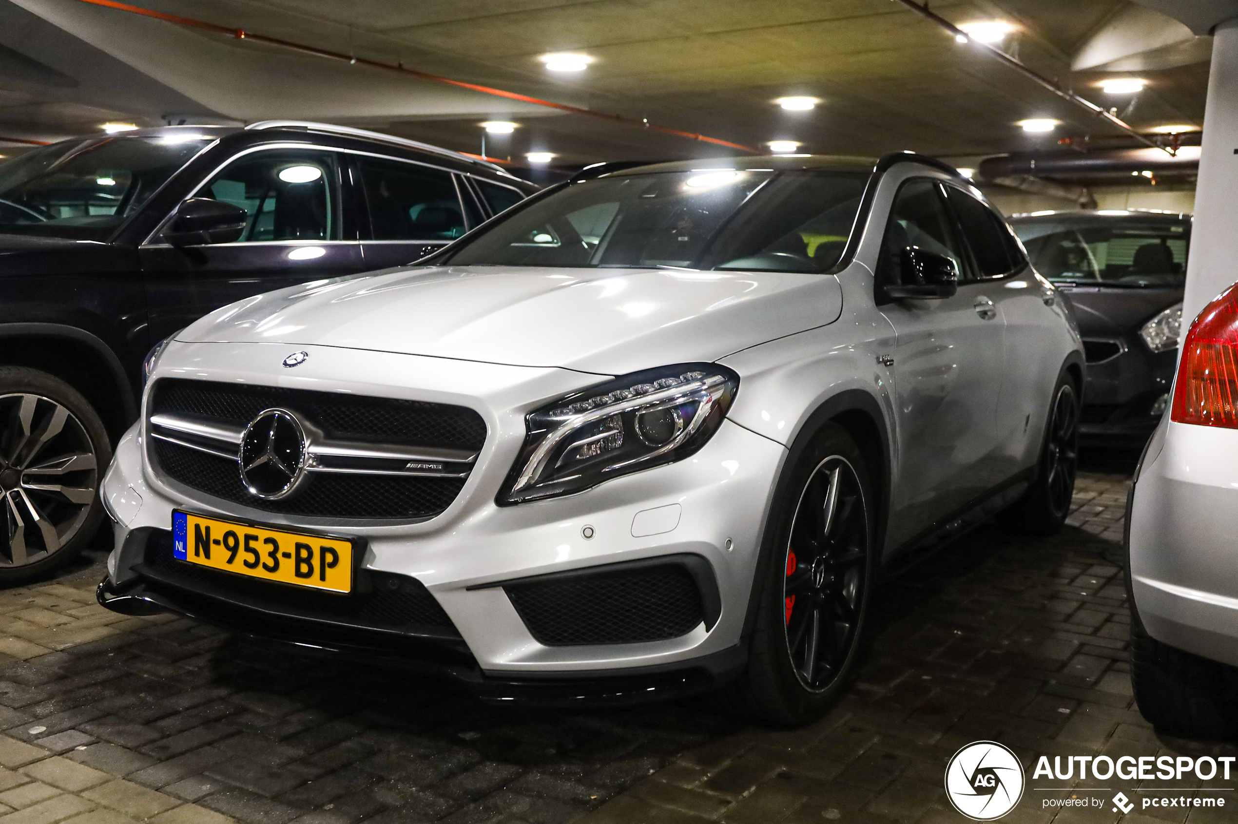 Mercedes-Benz GLA 45 AMG X156