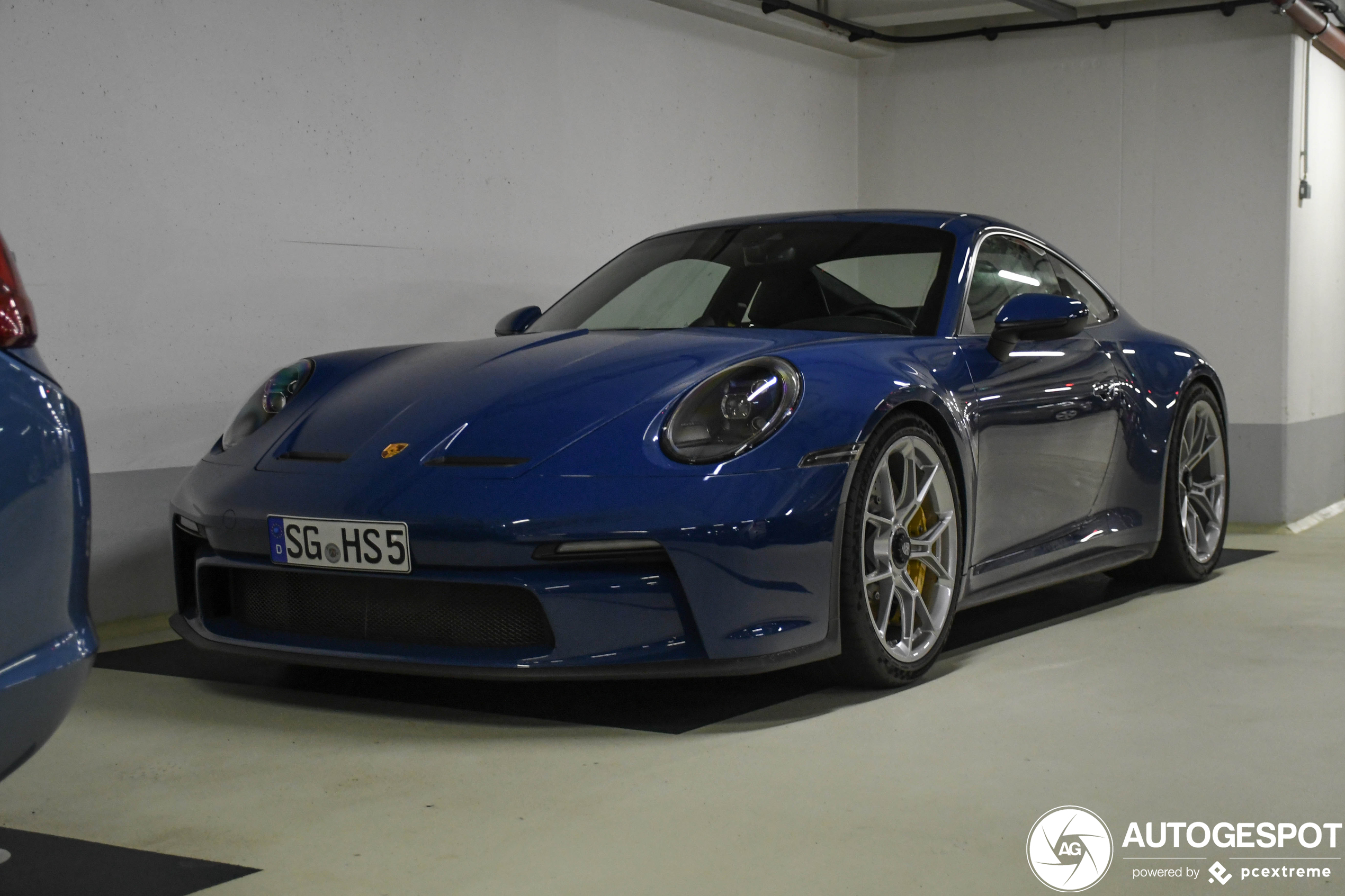 Porsche 992 GT3 Touring