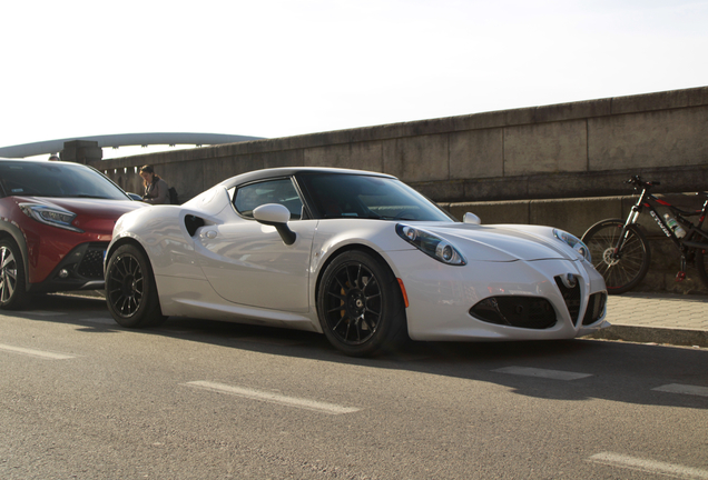 Alfa Romeo 4C Coupé