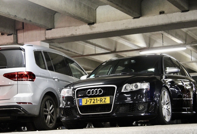 Audi RS4 Avant B7