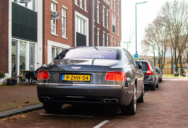 Bentley Flying Spur V8