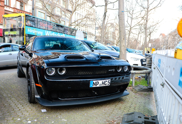 Dodge Challenger SRT Hellcat Widebody