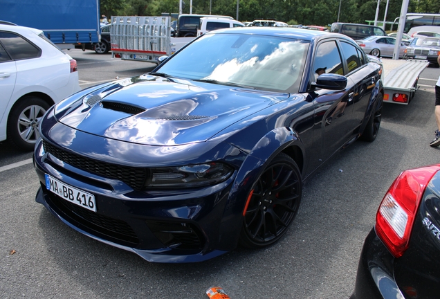 Dodge Charger SRT Hellcat Widebody