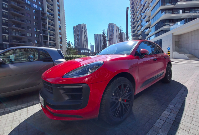 Porsche 95B Macan GTS MkIII