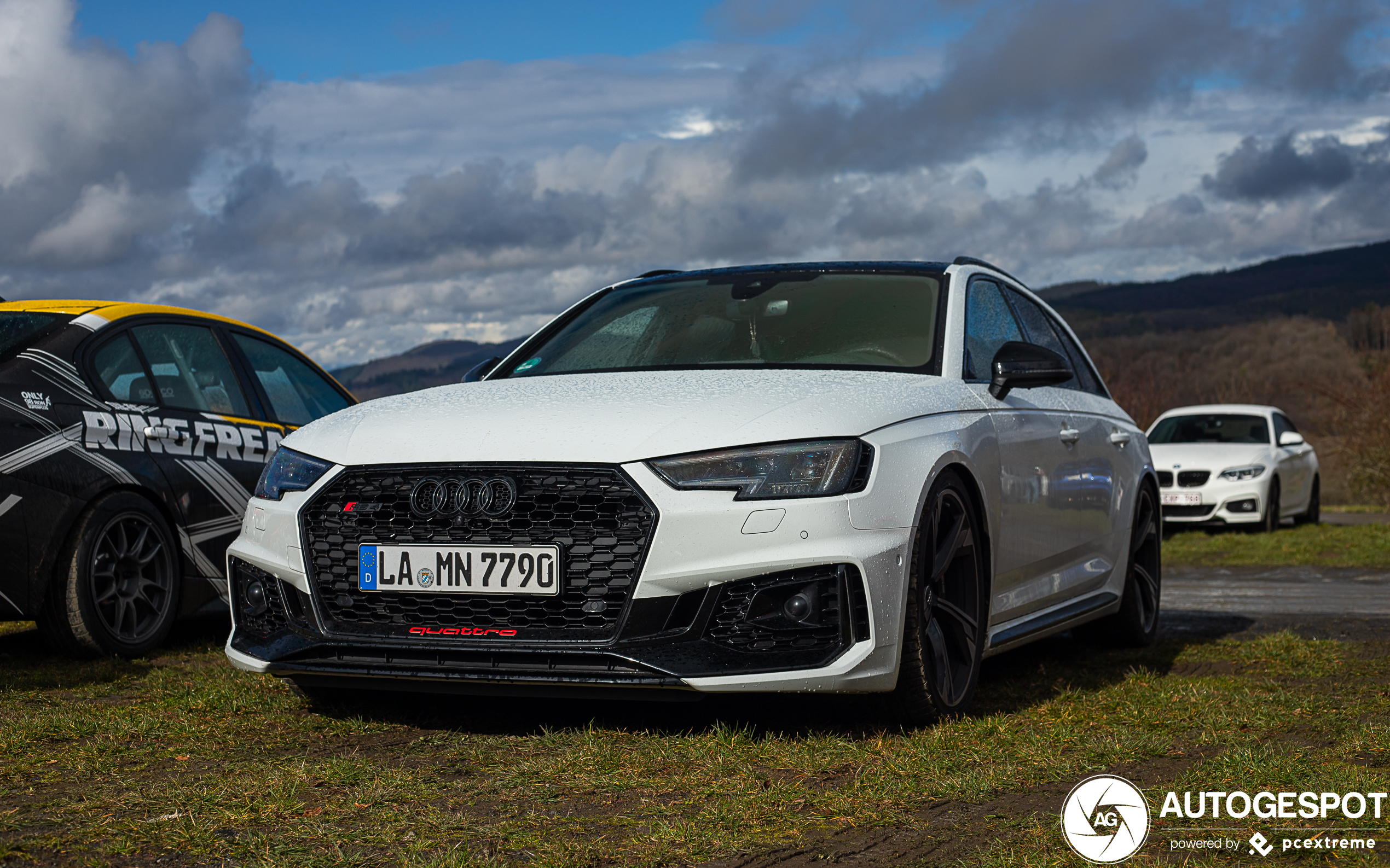 Audi RS4 Avant B9