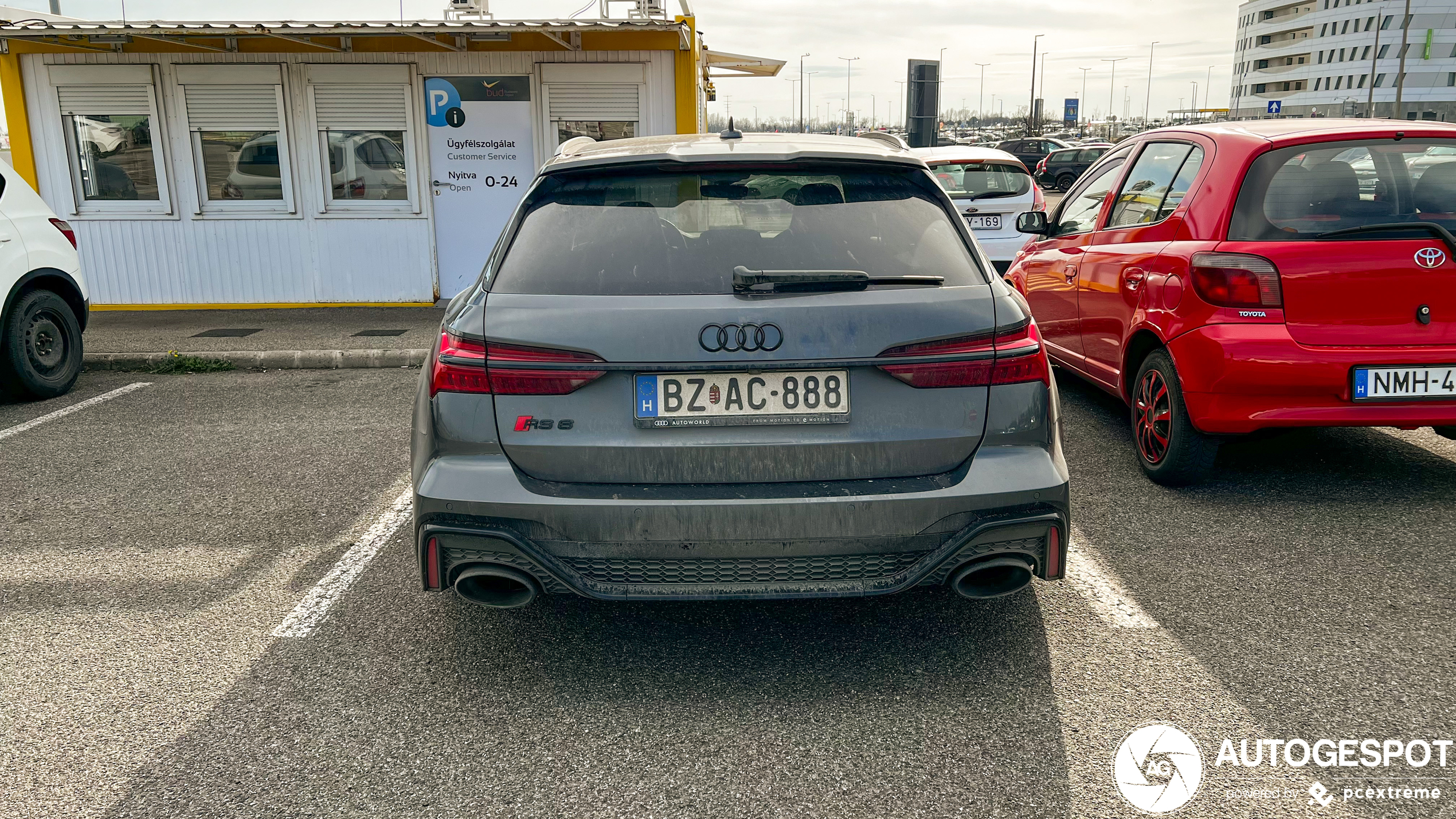 Audi RS6 Avant C8