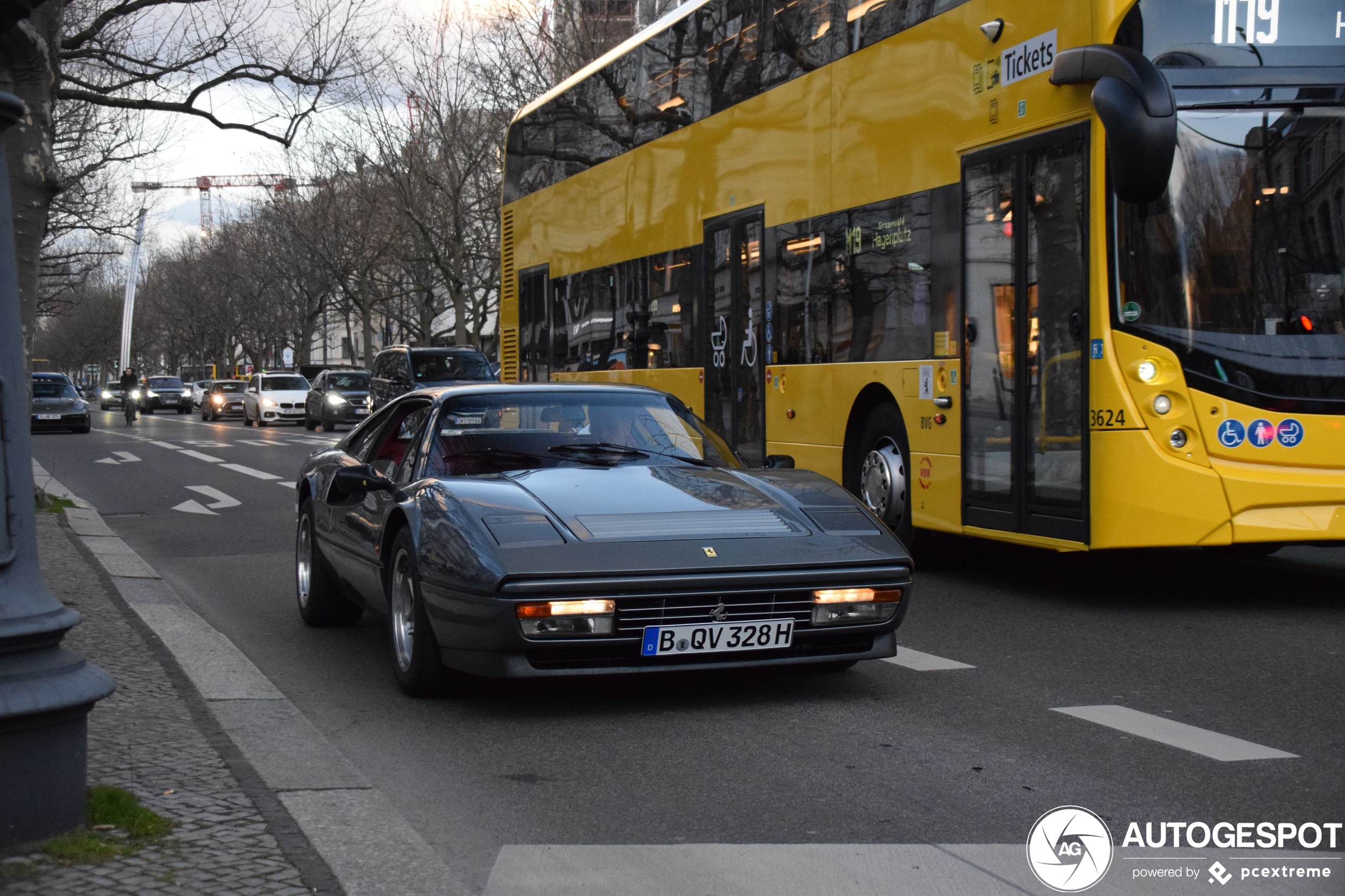 Ferrari 328 GTB