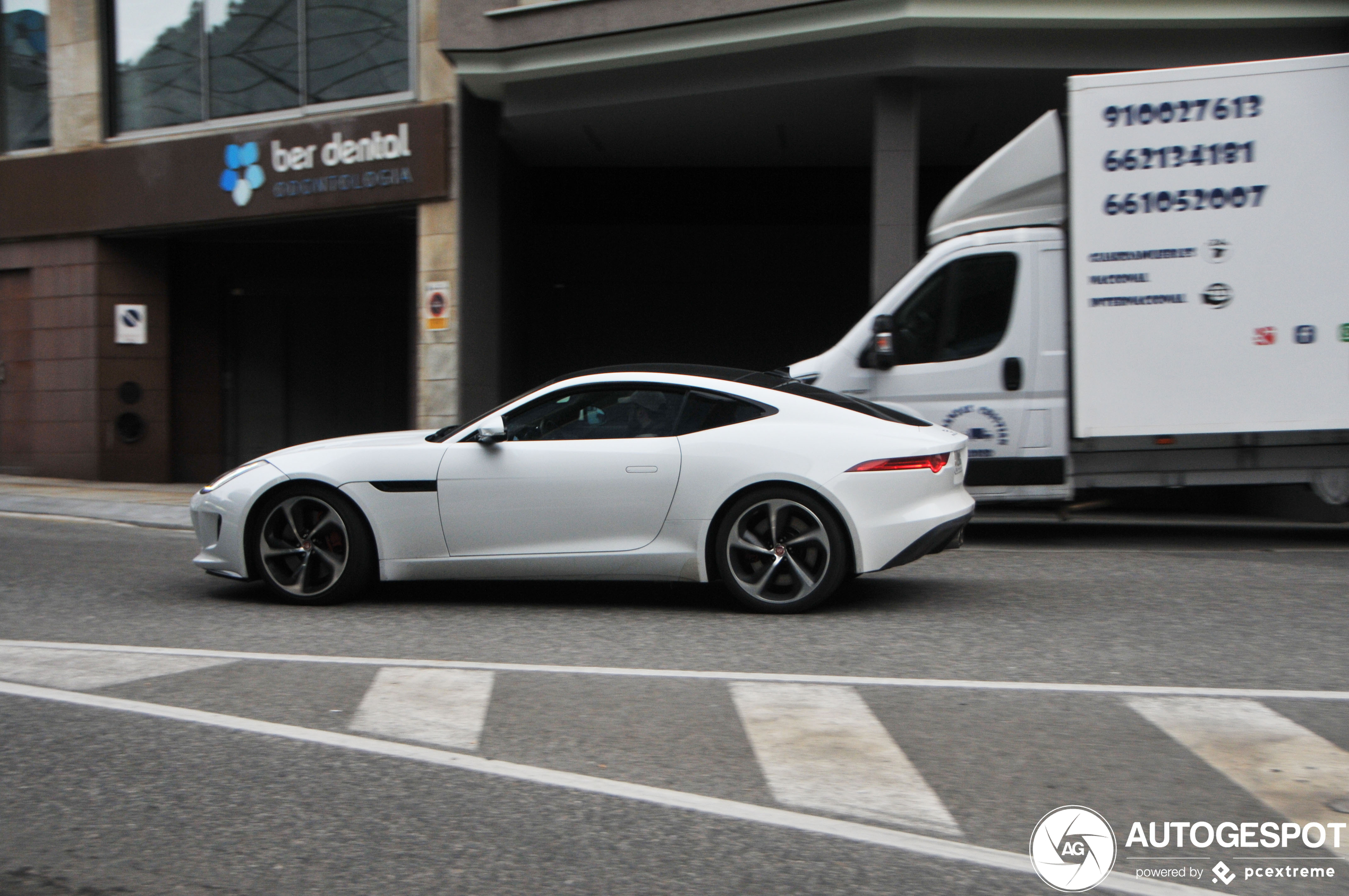 Jaguar F-TYPE S AWD Coupé