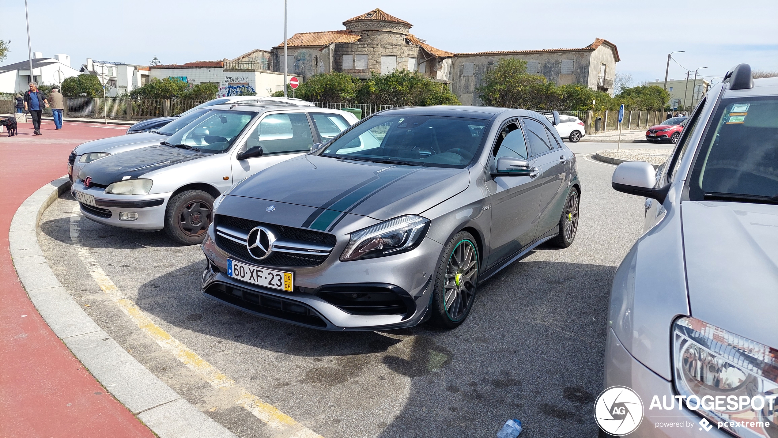 Mercedes-AMG A 45 W176 Petronas 2015 World Champions Edition